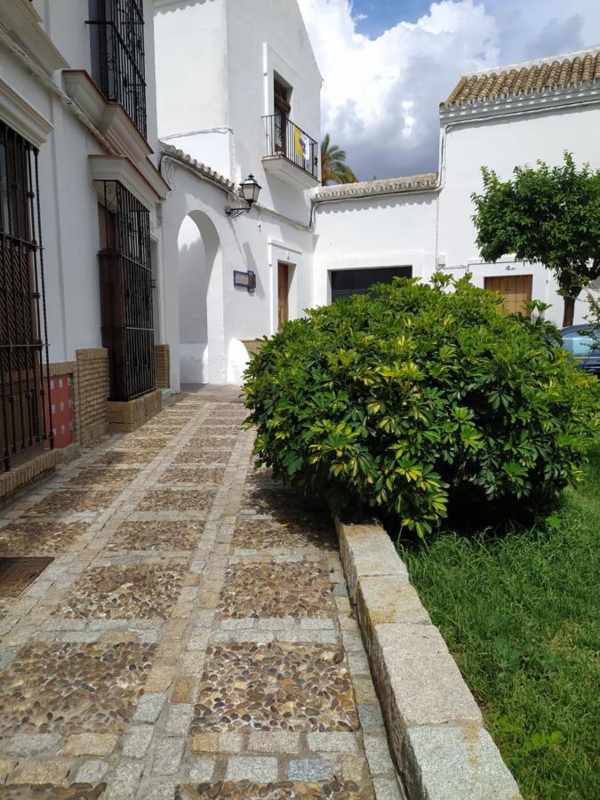 Casa Rural La Noria Los Palacios Y Villafranca Exteriör bild